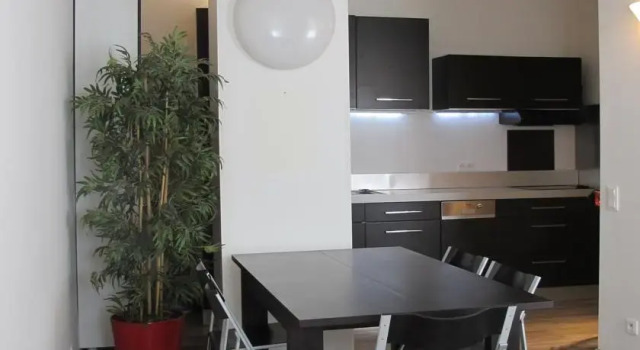2 Pièces contemporain dans la Vieille Ville, Забронировать Апартаменты/квартира Апартаменты Антиб, рядом с Antibes Archaeology Museum, Апартаменты/квартира