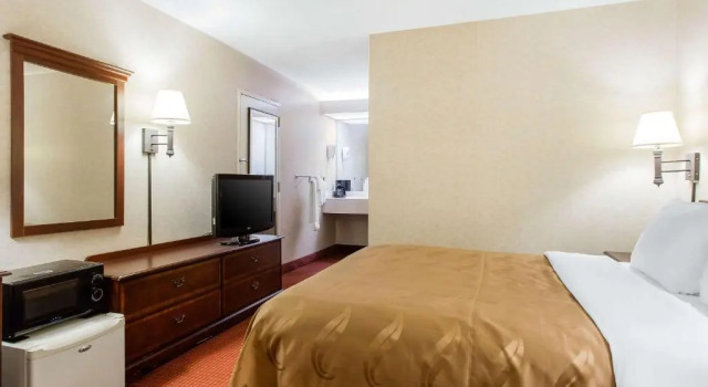 Номер Standard Quality Inn Mount Airy Mayberry