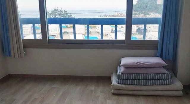 Yangyang Nusasurf Guest House, Rezerwuj Pensjonat Yangyang Gangwon-Do