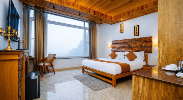 Номер Executive The Landour Wood House