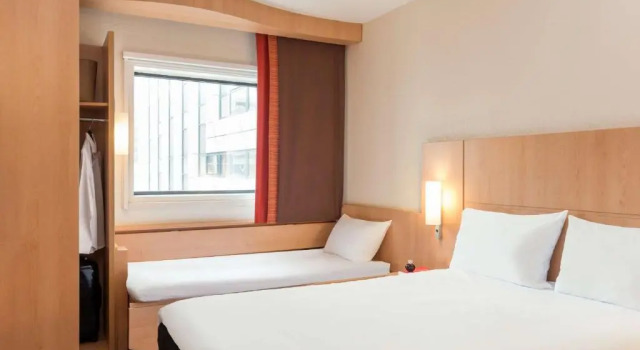 Трёхместный номер Standard ibis Paris Pont de Suresnes Longchamp