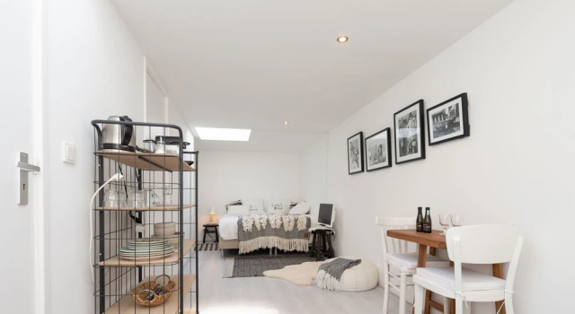 Delightful Cottage in Bergen With Garden, Veranda, Barbecue