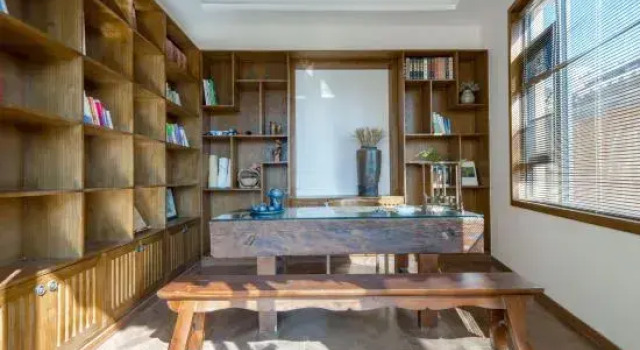 Shaxi Yishui Yifang Homestay, Prenota Hotel Hotel a Shaxi con parcheggio, Parcheggio