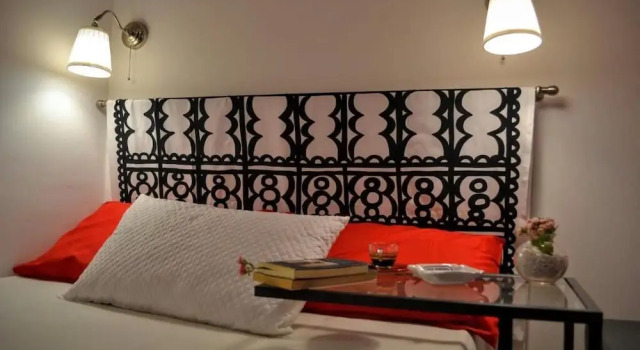 B&B Tauromenion