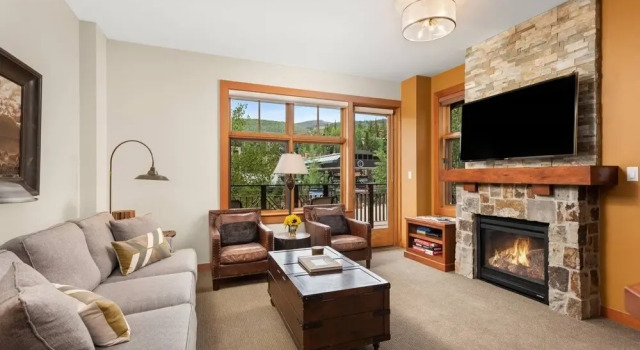 Luxury Ski in, Ski out 3 Bedroom Mountain Resort Vacation Rental in the Heart of Snowmass Base Village