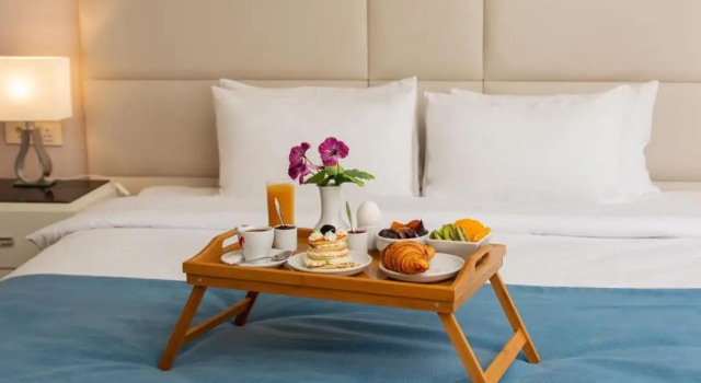 Двухместный номер Deluxe City Avenue Hotel