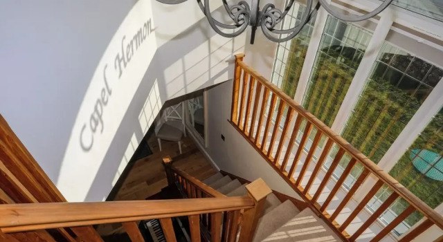 Capel Hermon, Book Hotel Valley Anglesey