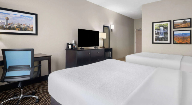 La Quinta by Wyndham Knoxville Airport, Забронировать Отель Алкоа Great Smoky Mountains National Park