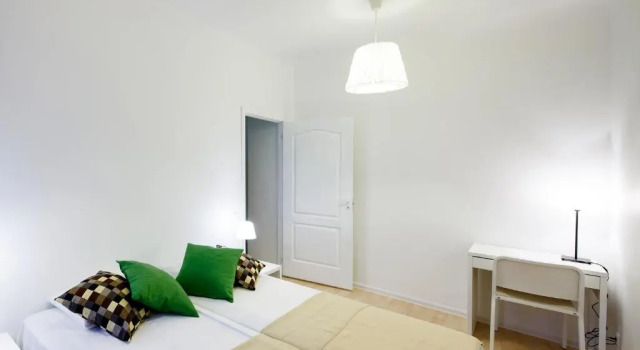 Lote Apartment, Забронировать Апартаменты/квартира Апартаменты Риги, рядом с Академия Наук Латвии, Апартаменты/квартира