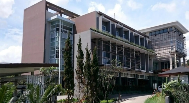 Moscato Hotel, Foglalás Szálloda Parompong West Java