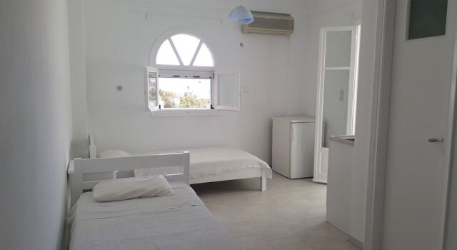 Aliki Panorama Rooms -breakfast included, Prenota Hotel Aliki Paro