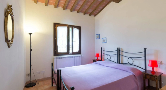 Agriturismo Le Fontanacce, Book Hotel Hotels in Pescia with Parking, Parking