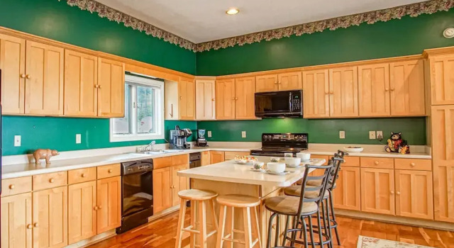 Коттедж South West Ridge 72-153 5 Br: Large Western Views. Private hot Tub. Wood Fireplace