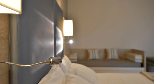 Четырёхместный номер с балконом Alma di Alghero Hotel