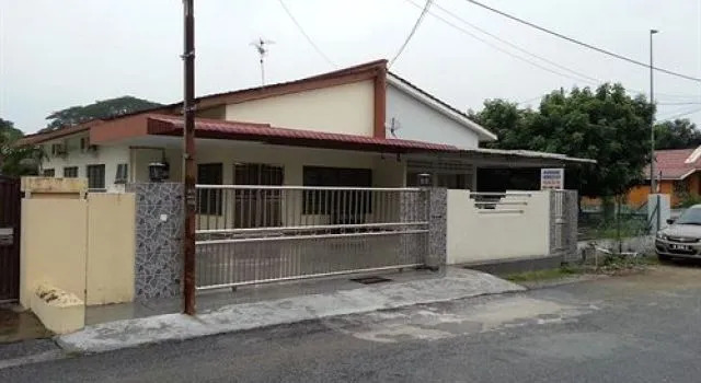 Riverside Homestay, Rezervasyon Otel Ipoh Perak, Ipoh Convention Centre yakınında