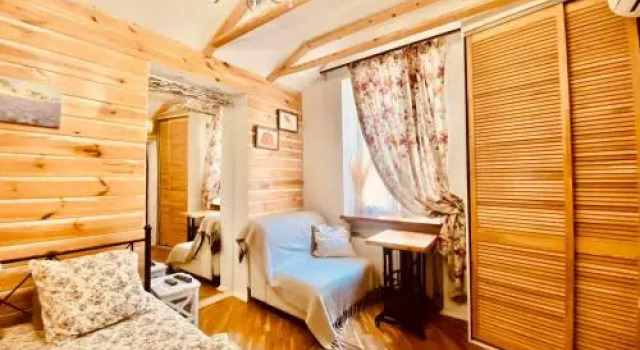 8, LVIV APART кв на вул Краківській біля пл Ринок, Забронировать Апартаменты/квартира Отели Львова с парковкой, рядом с Дворец Дедушицких, Парковка