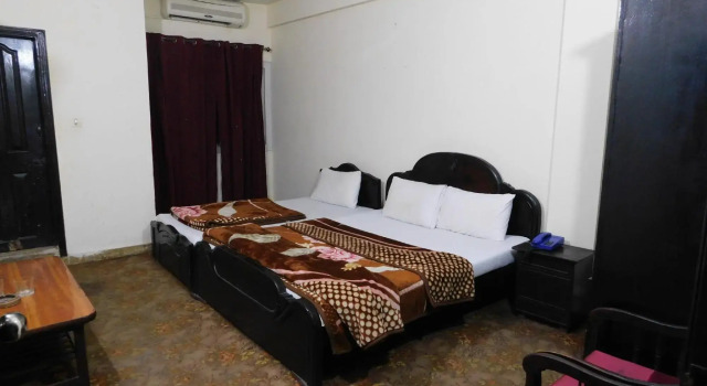 Royal City Hotel