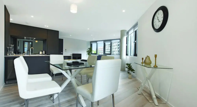 Апартаменты Deluxe Hoxton Apartments by Mysquare