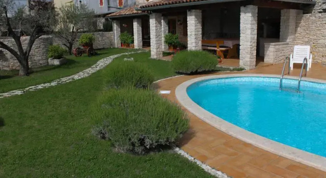 Villa Kristina, Đặt Biệt thự Nhà tranh ở Želiski, Nhà tranh