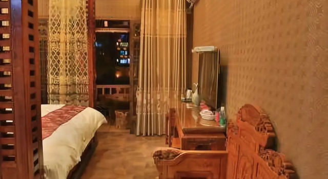Tiexi Mansion, Rezervați Hotel Zhenyuan Guizhou