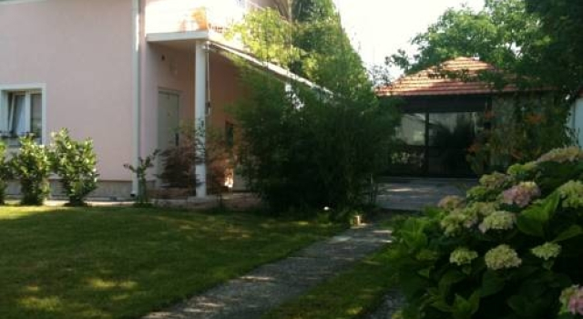 Hotel Garny Pleso, Book Hotel Velika Gorica Zagreb