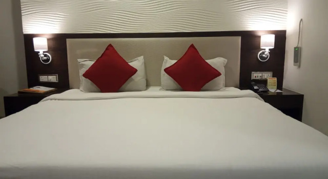 Номер Superior с видом на город Landmark Hotel