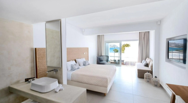 Manoulas Beach Mykonos Resort