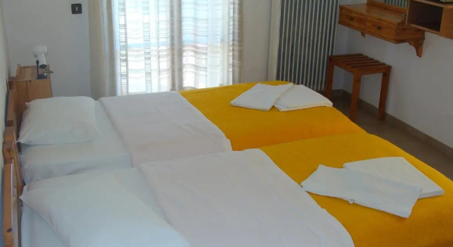 Hotel Aris, Réserver Hôtel Methoni Messinia