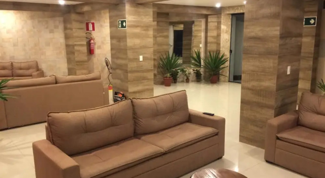 Village Plaza Hotel, Забронировать Отель Барбасена Минас-Жерайс