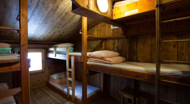 Auberge La Boerne, Rezerwuj Hostel Hostele w Chamonix, Hostel