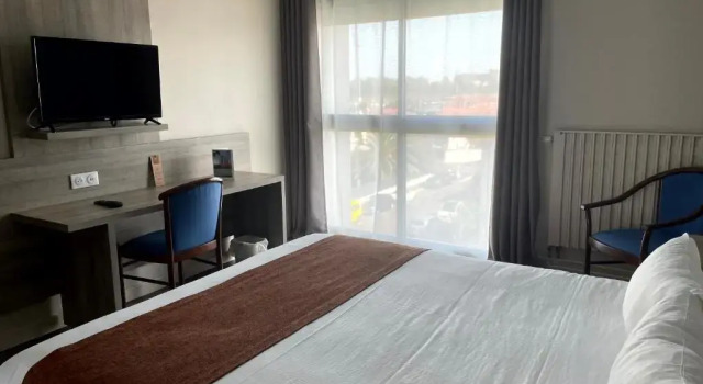 Одноместный номер Standard Grand Hotel