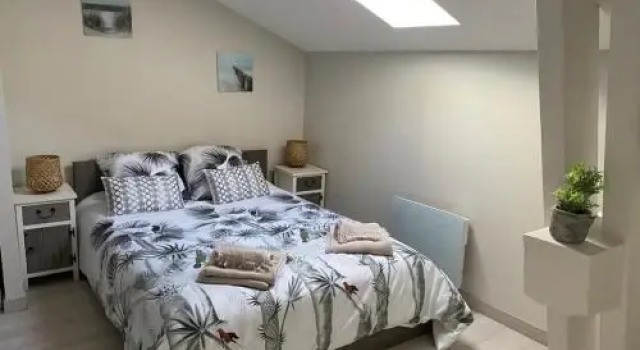 Esprit Jungle au coeur de la ville 2 ch / balcon, Rezervovat Apartmán Hotely v Hautes-Pyrénées s parkováním, Parkování