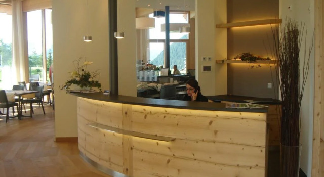 Hotel Royal, Boek Hotel Hotels in Aletsch met ontbijt, Ontbijt