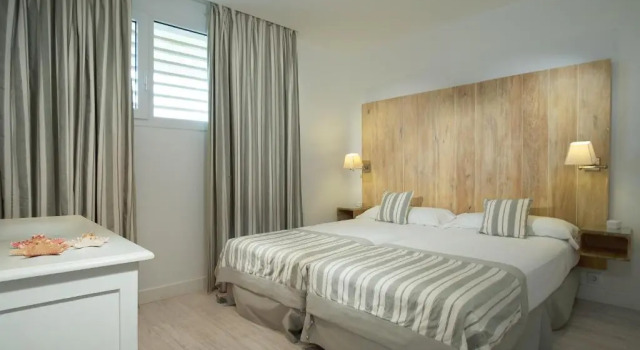 Апартаменты с 2 комнатами Hotel Puerto Sherry