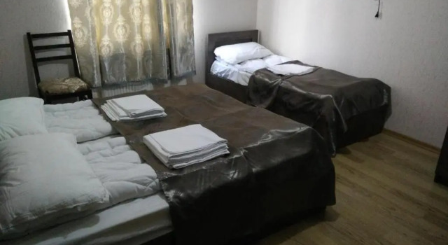 Трёхместный номер Comfort с балконом и с красивым видом из окна Hotel Mimino