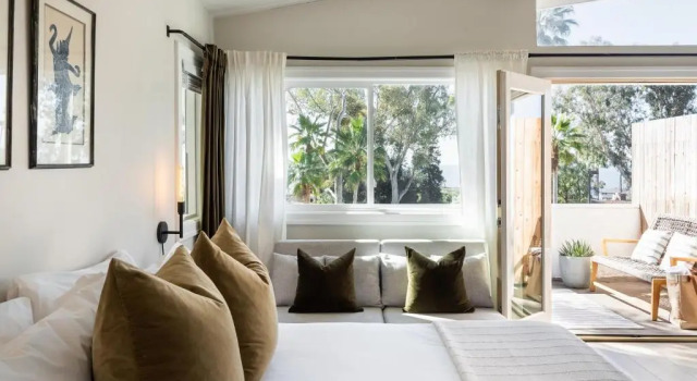 Номер Standard с балконом и с видом на океан Le Petit Pali Laguna Beach