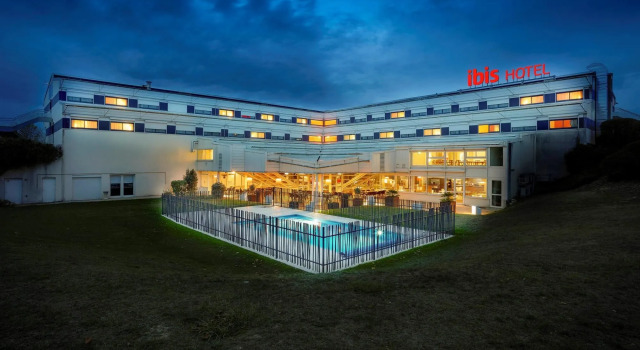 Отель ibis Site du Futuroscope