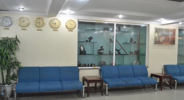 Hoa Cuong Hotel, Забронировать Отель Отели Халонг с парковкой, Парковка