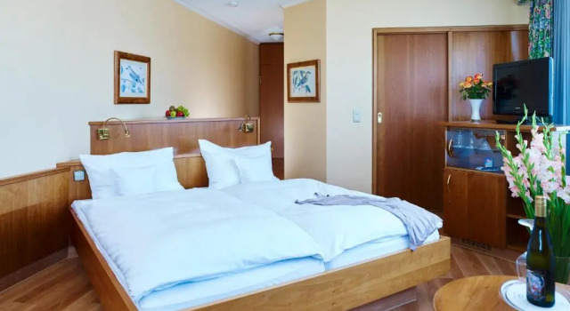 Номер Comfort Rheinhotel Larus