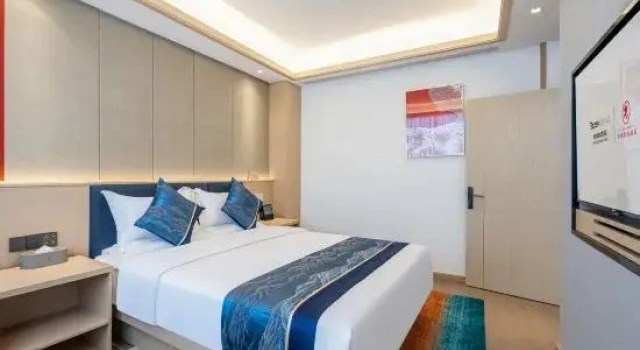 Люкс Jifeng International Hotel (Mangshi Airport Branch)
