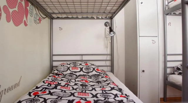 Кровать в общем номере SweetDream Guesthouse