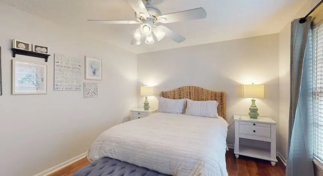 Charming Dog-friendly Home With Deck, Golf Nearby, Full Kitchen, & Washer/dryer, Rezerwuj Dom wakacyjny St Simons Island Georgia