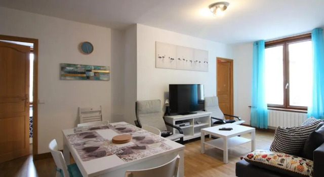 Appartement La Bourboule, 3 pièces, 5 personnes - FR-1-608-14, Réserver Appartement La Bourboule Massif du Sancy