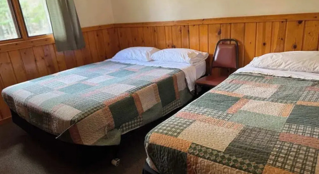 Pine & Paddle, Buchen Sie Hotel Woodruff USA