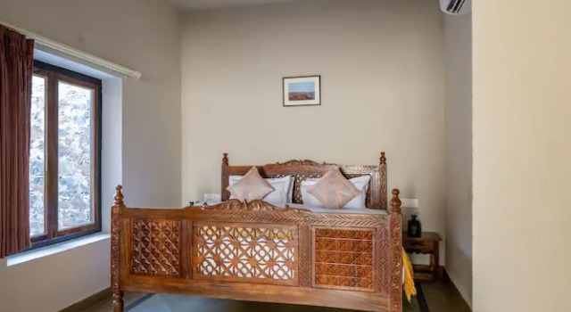 Sariska Courtyard by Armr Hospitality, Забронировать Отель Отели штата Раджастхана с парковкой, Парковка