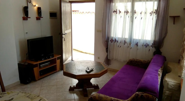 House With 2 Bedrooms in Krnica, With Enclosed Garden and Wifi - 2 km, Reserva ahora Casa o chalet Cabañas en Krnica, Cabaña