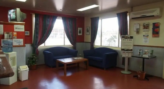 Lightning Ridge Outback Resort & Caravan Park, Book Resort Lightning Ridge New South Wales