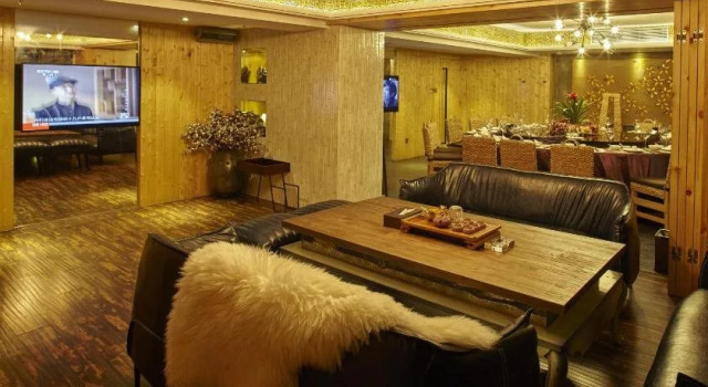 Foshan Weimei Di'an Hotel, Boek Hotel Hotels in Guangdong met parkeren, Parkeren