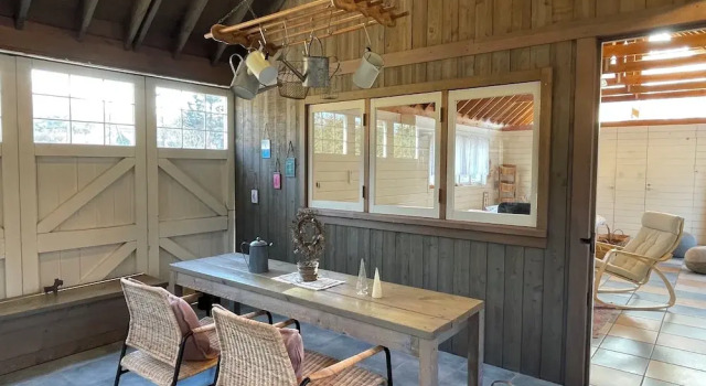 Коттедж Luxury GARDEN SHED Lake Yamanaka