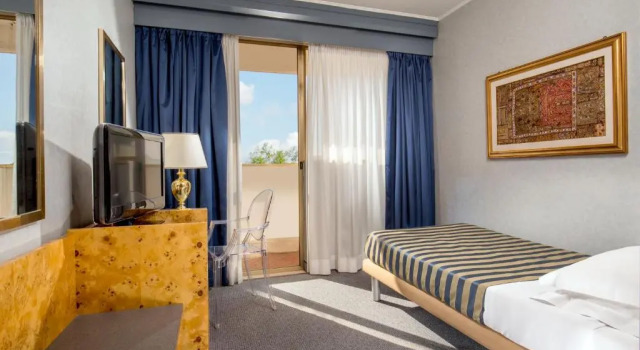 Номер Economy Enea Hotel Pomezia